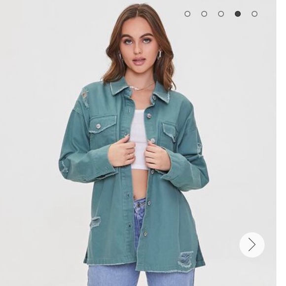 NWT. Green Distressed Shacket. Size Small. - Picture 2 of 12